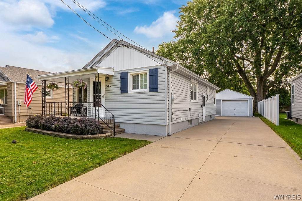 543 78th Street - Photo 1