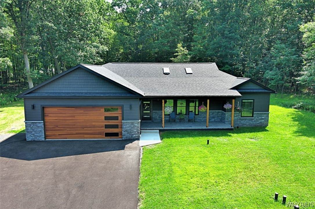 140 Roby Street - Photo 1