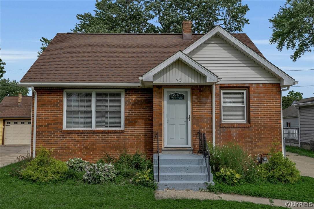 75 Cunard Avenue - Photo 1
