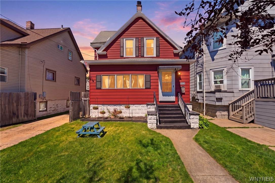 142 Geary Street - Photo 1
