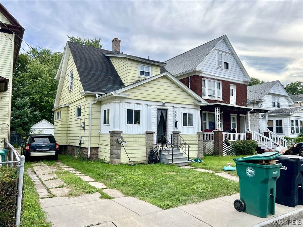 1869 Weston Avenue - Photo 1