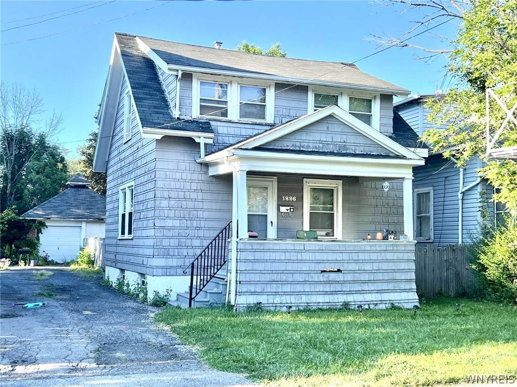 1886 Weston Avenue - Photo 1