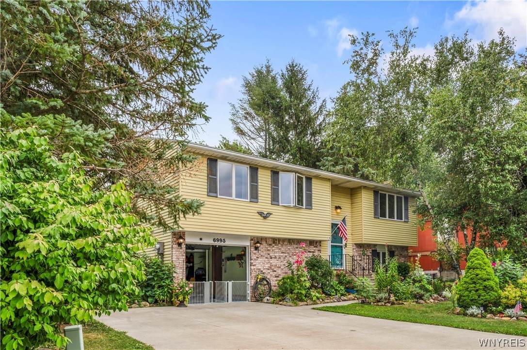 6995 Brandywine Drive - Photo 1
