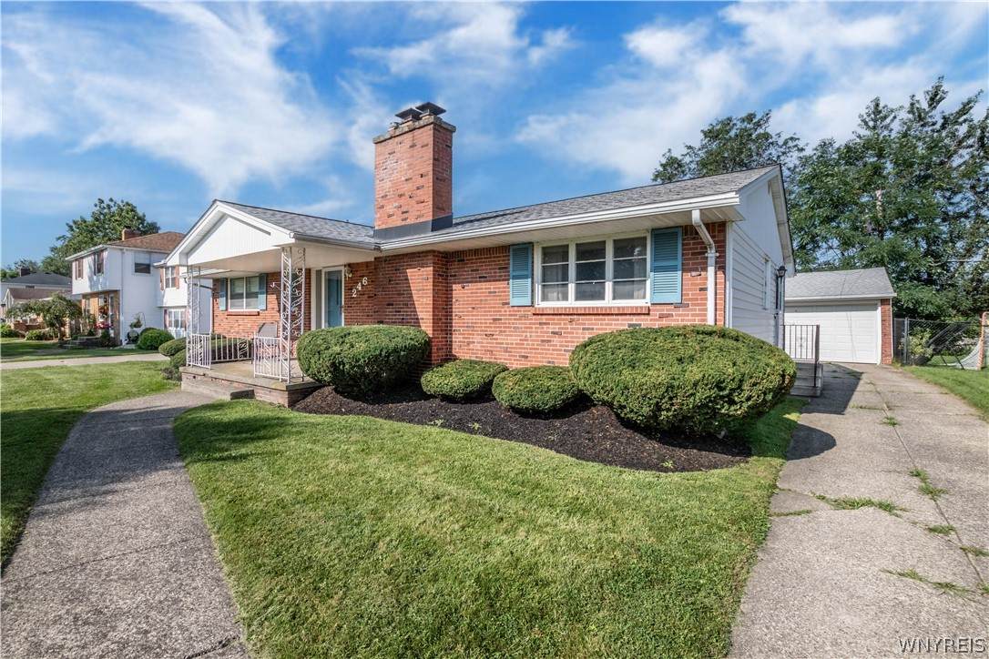 246 Sunrise Blvd - Photo 1