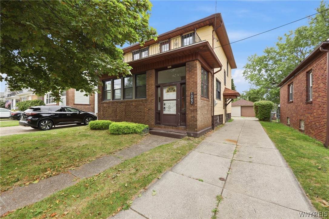1062 Tifft Street - Photo 1