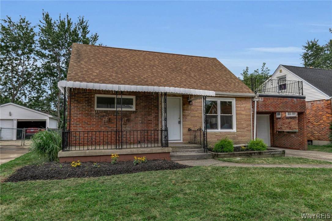 203 Danbury Drive - Photo 1