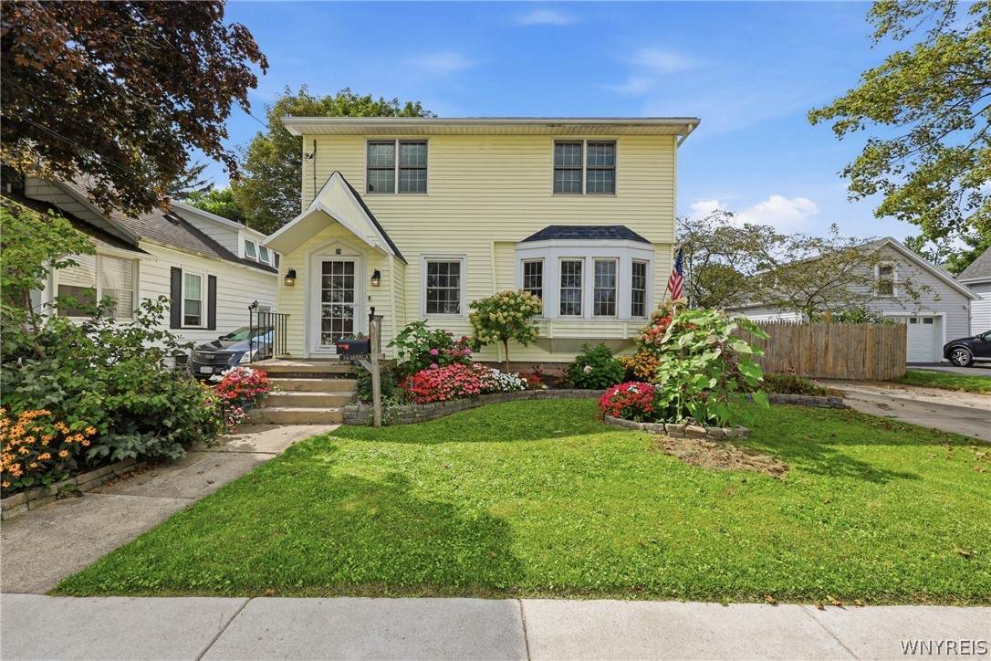 24 Seneca Avenue - Photo 1