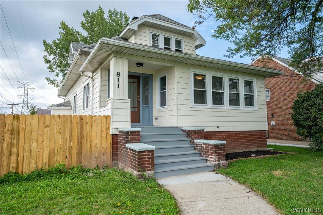 811 Cleveland Drive - Photo 1