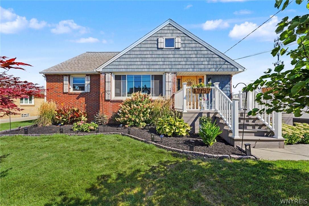 32 Hamilton Avenue - Photo 1