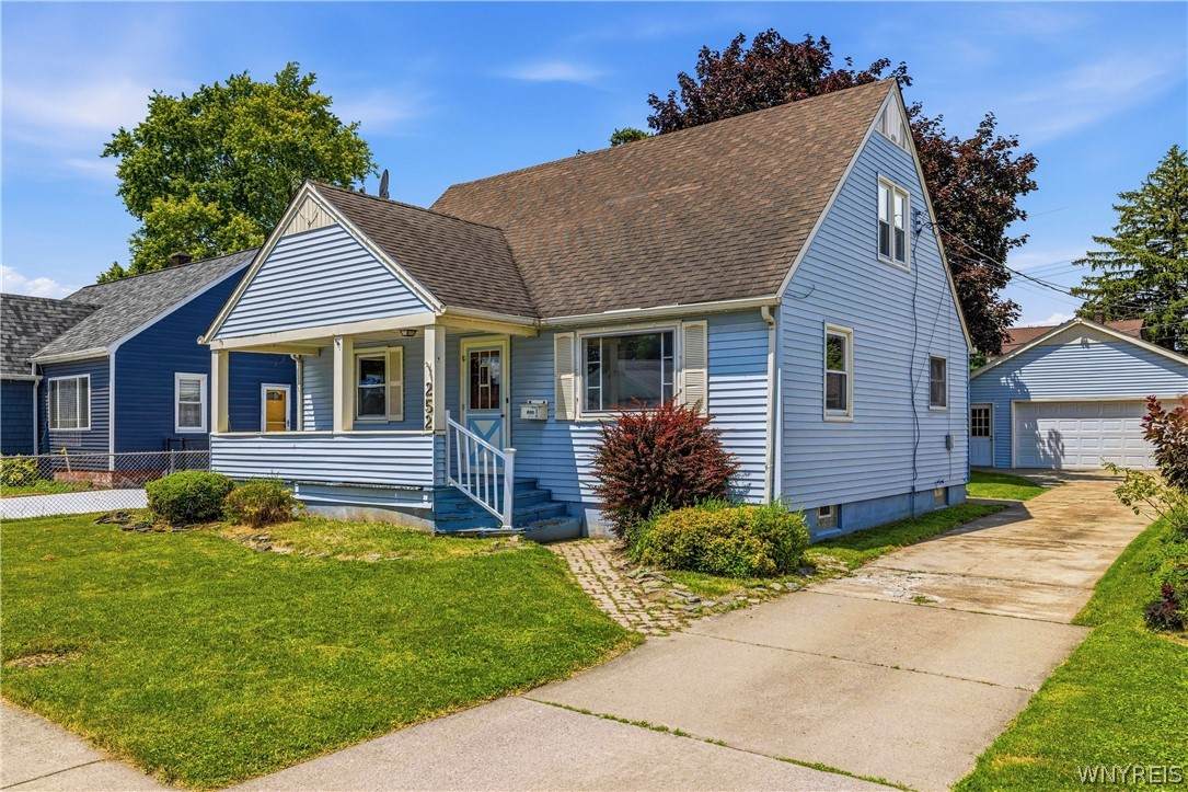 252 Edward Street - Photo 1