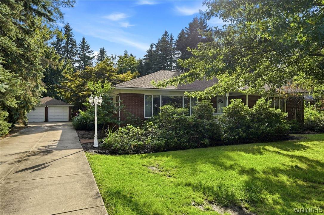 2783 Clinton Street - Photo 1