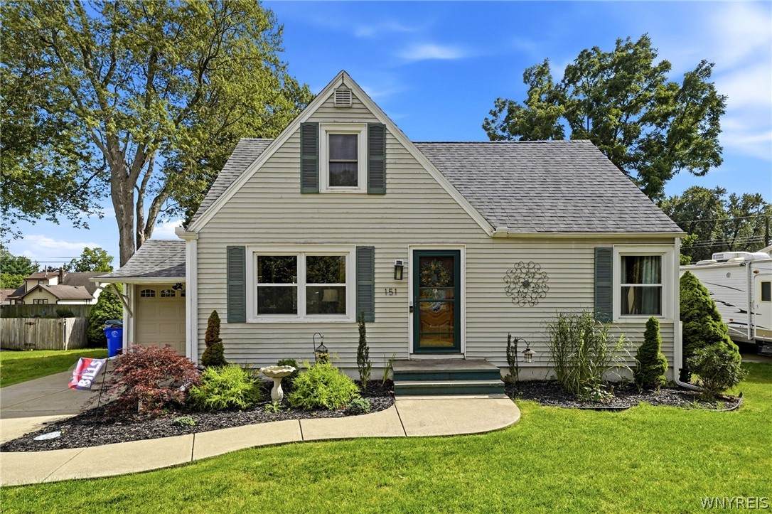 151 Cloverside Drive - Photo 1