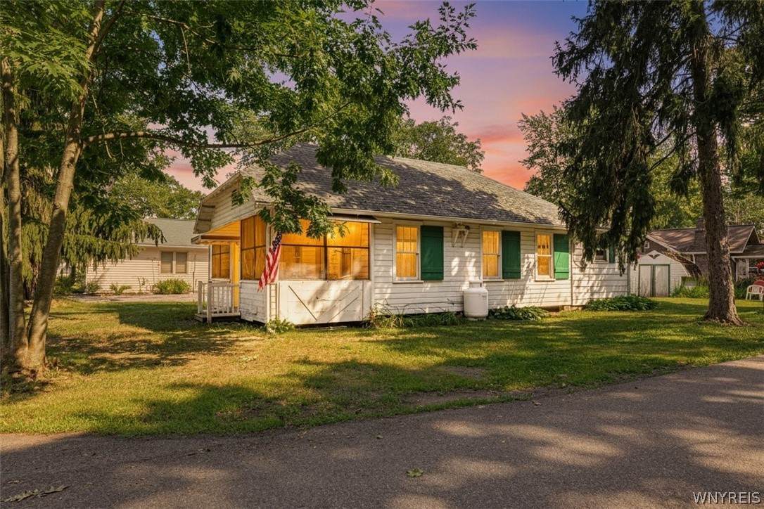 3280 Orchard Place - Photo 1