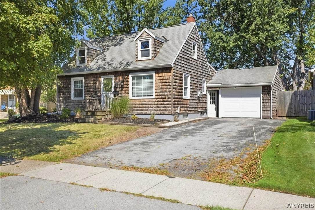 132 Farmingdale Road - Photo 1
