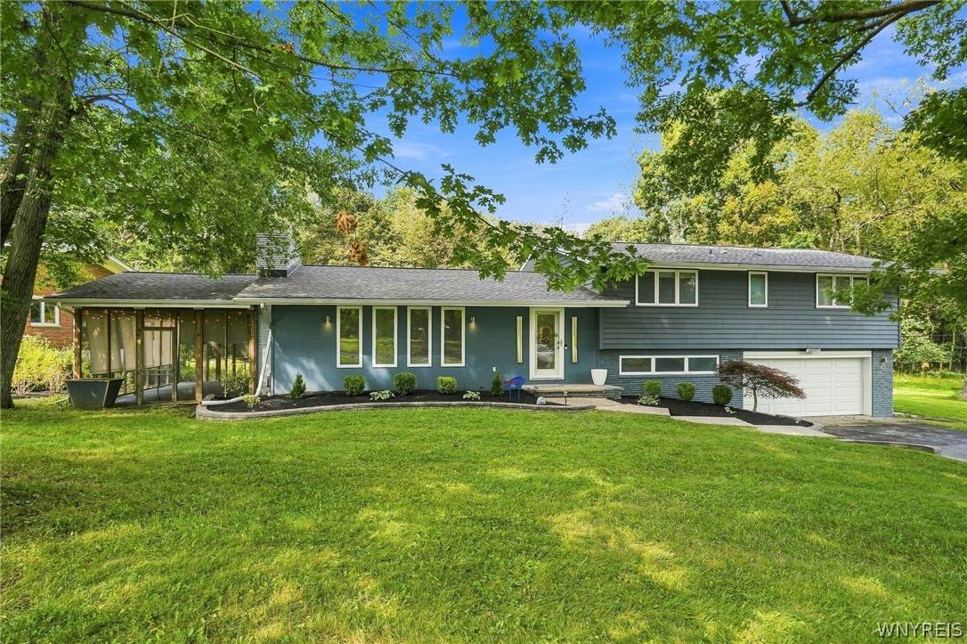 4690 Boncrest Drive - Photo 1