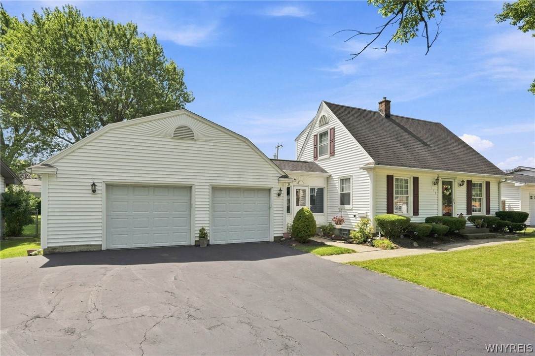 119 Bannard Avenue - Photo 1