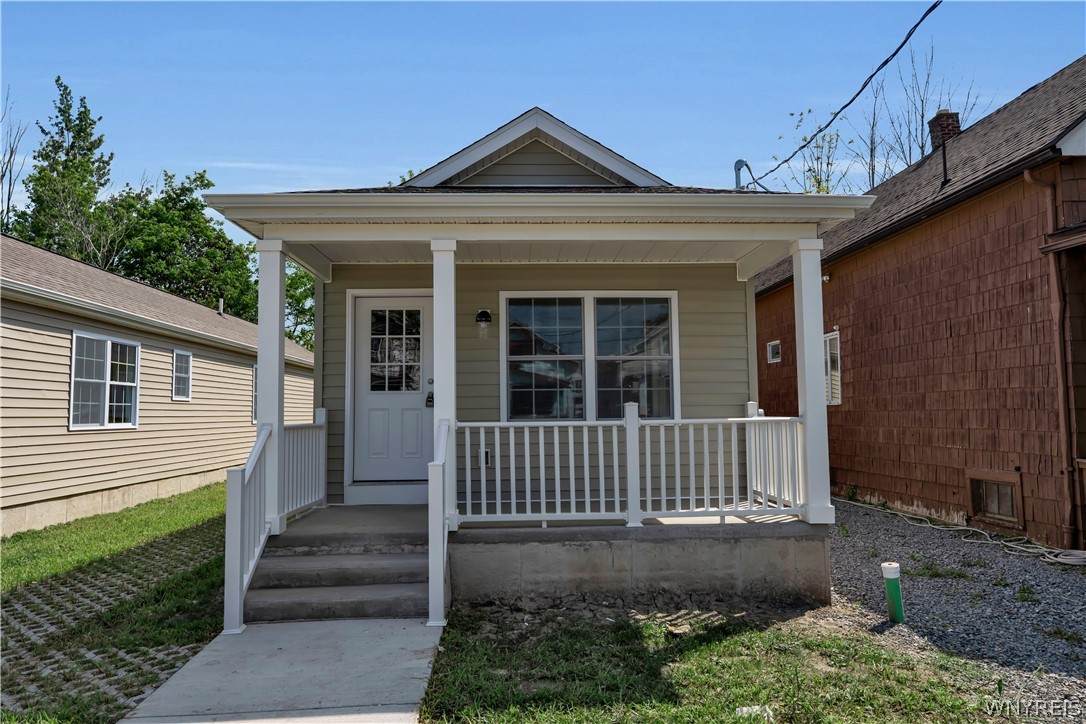 447 Berkshire Avenue - Photo 1