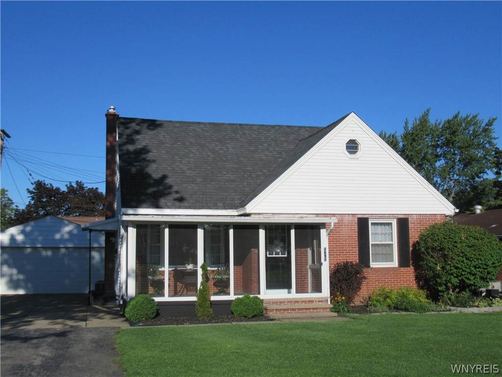 3690 Wabash Avenue - Photo 1