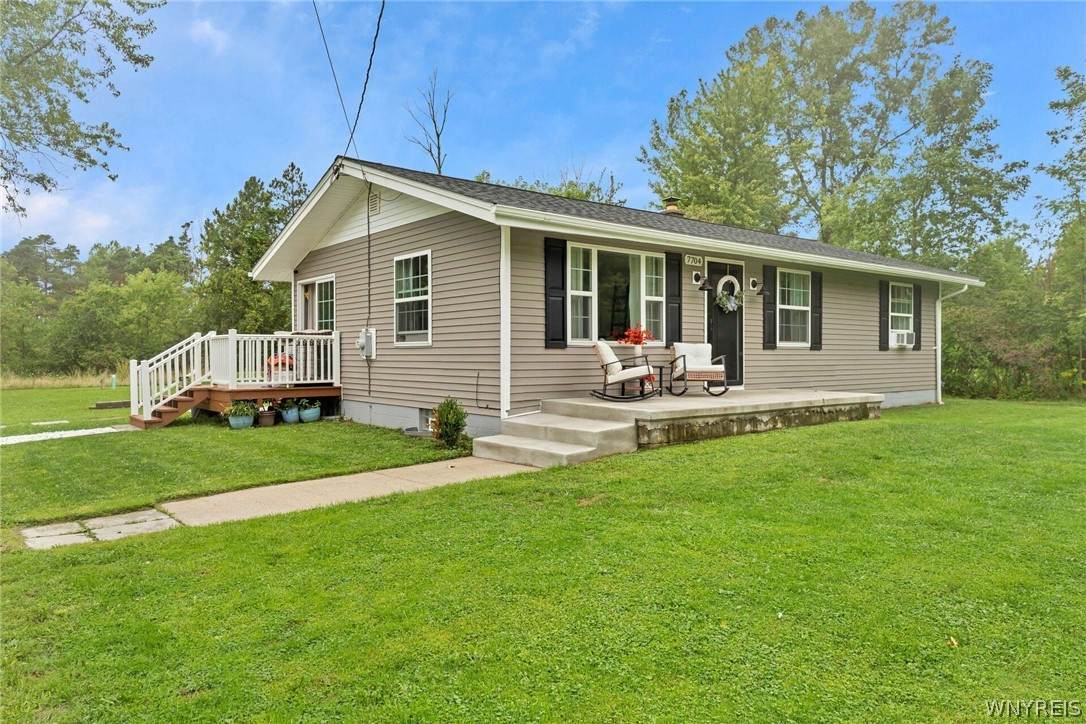 7704 Decker Road - Photo 1