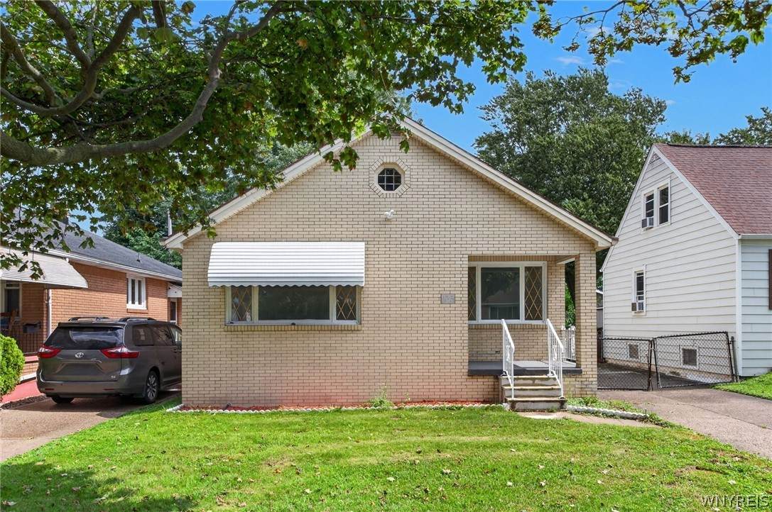 135 Mildred Drive - Photo 1