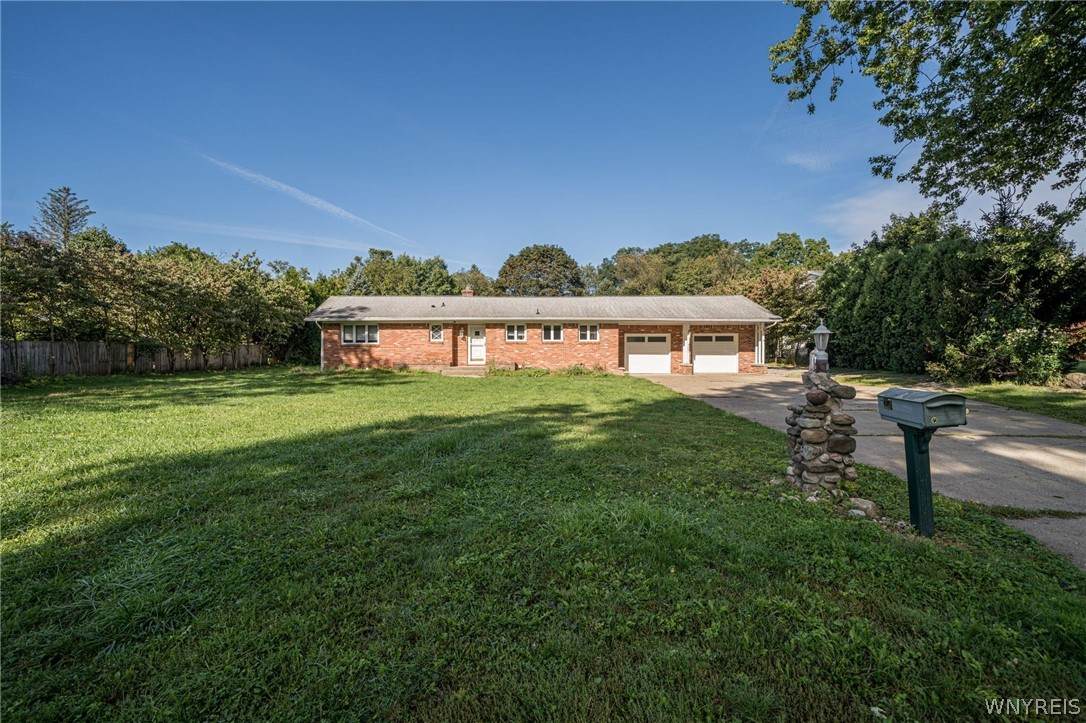 27 Woodview Drive - Photo 1