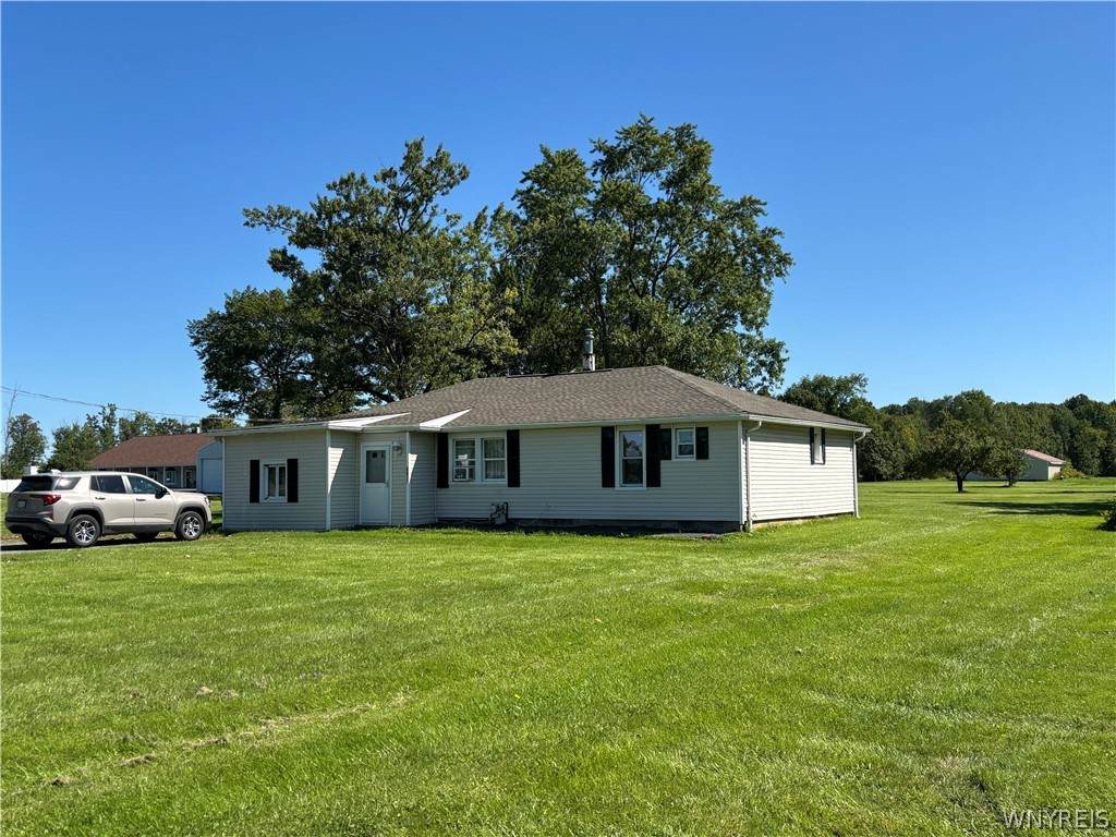6615 Transit Road - Photo 1