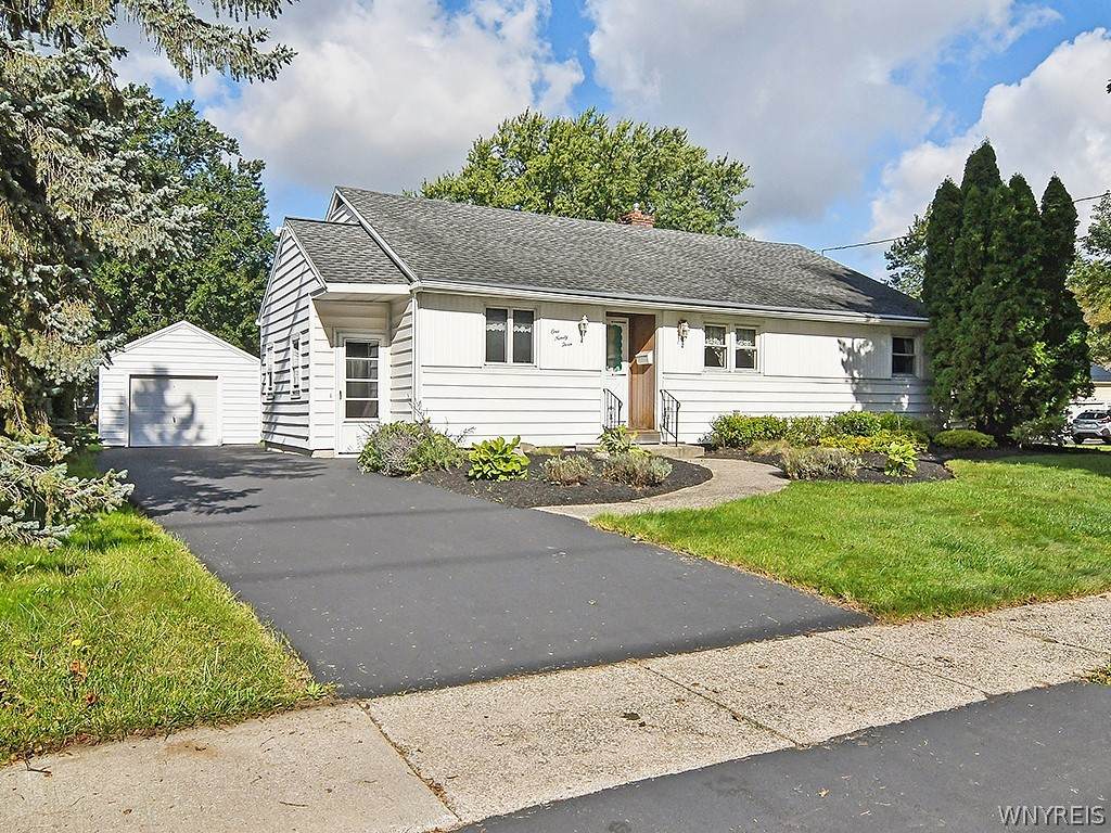 193 Aurora Street - Photo 1