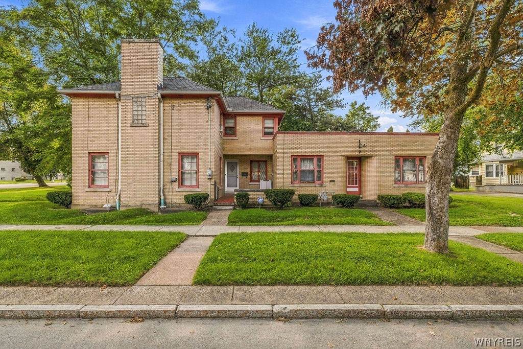 8254 Buffalo Avenue - Photo 1