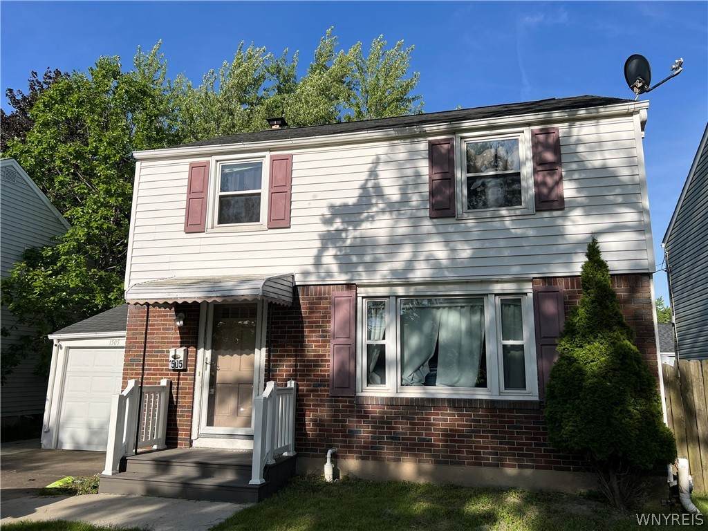 1505 Colvin Boulevard - Photo 1
