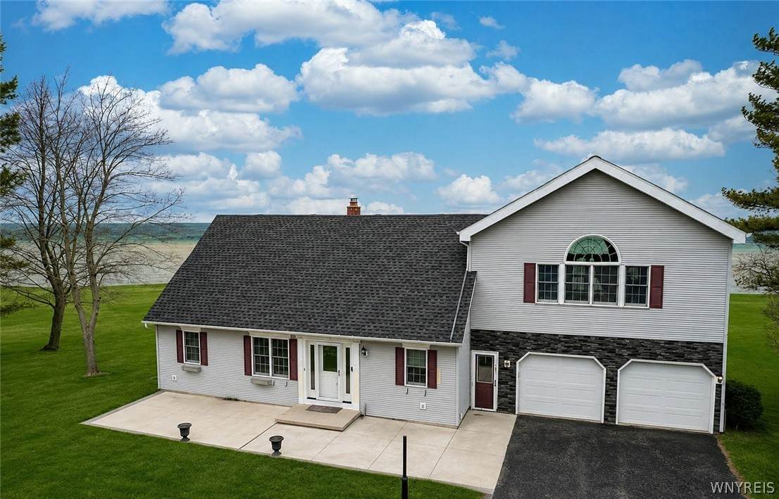2765 Lake Road - Photo 1