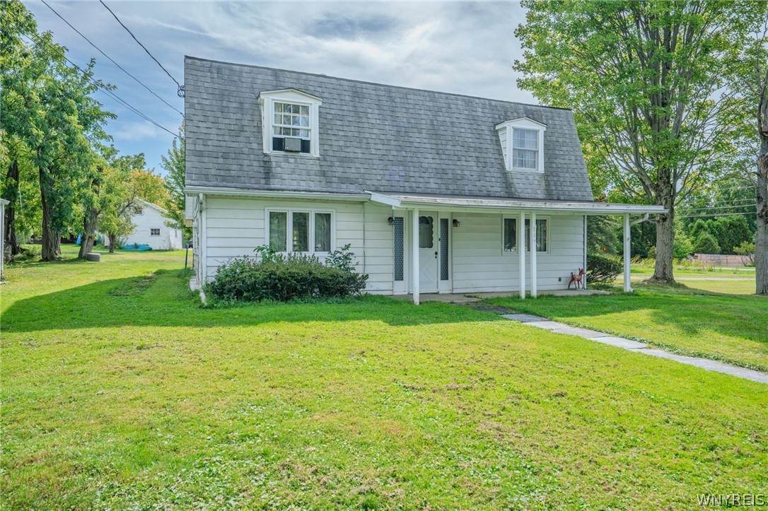 137 Potomac Avenue - Photo 1