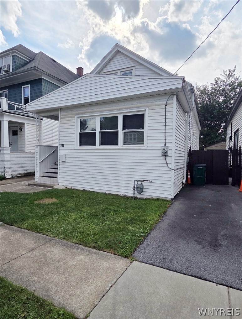 146 Floss Avenue - Photo 1