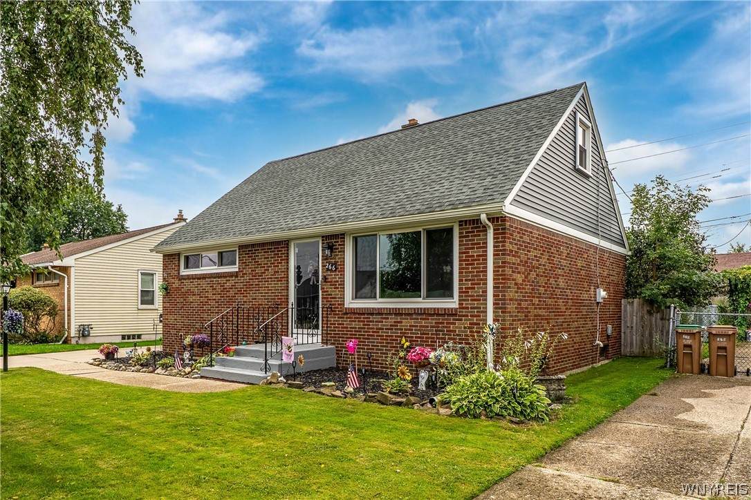 266 Pleasant Parkway - Photo 1
