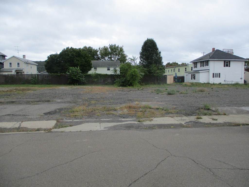 https://bt-photos.global.ssl.fastly.net/rochester/orig_boomver_1_EC276569-2.jpg