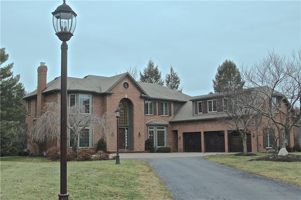 15 Stonebridge Lane - Photo 1