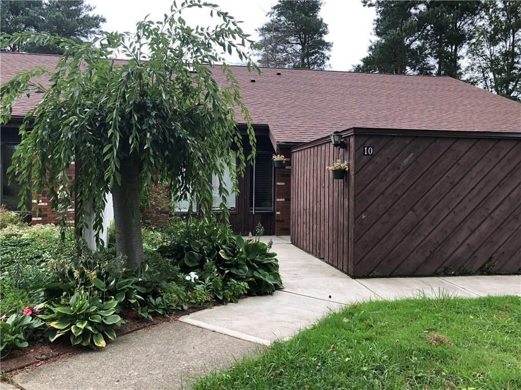 10 Susann Court - Photo 1