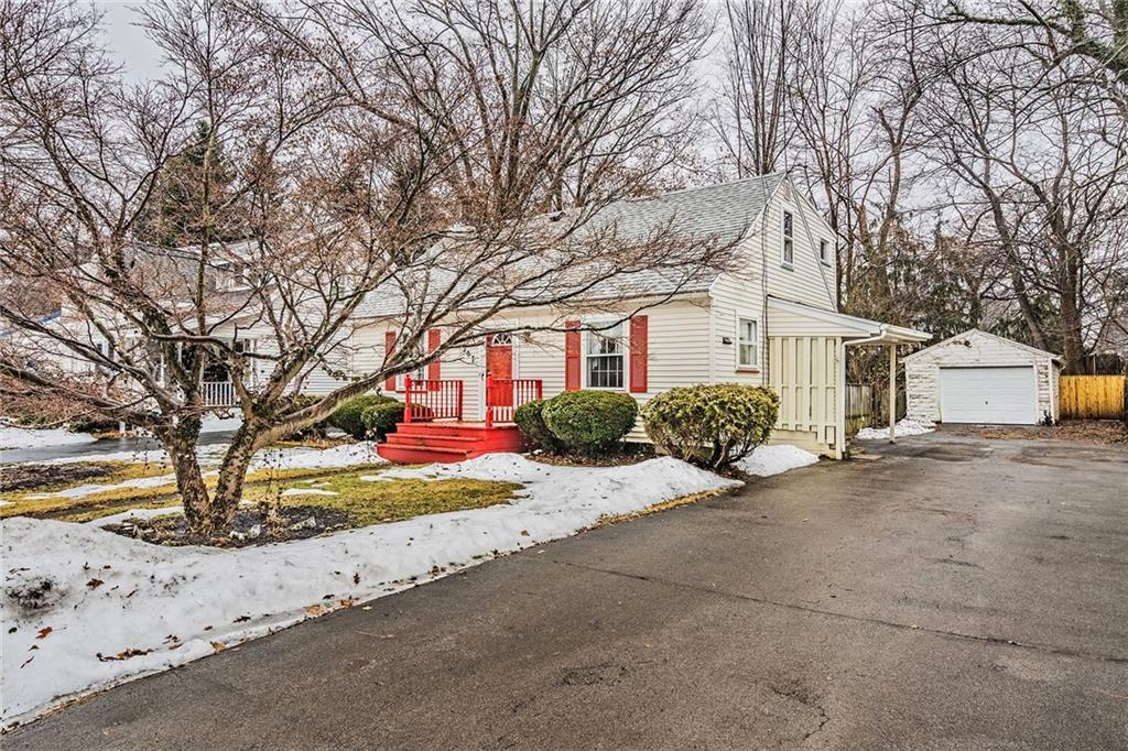 207 Penhurst Road - Photo 1