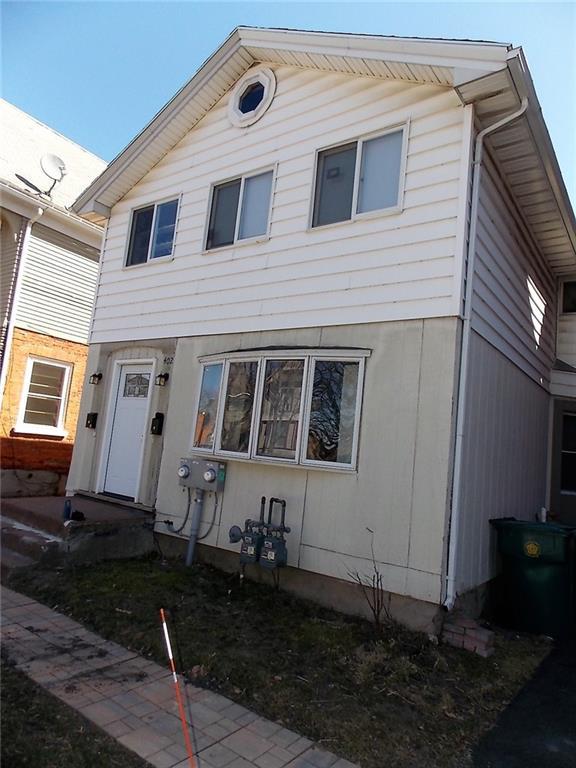 402 Alexander Street - Photo 1