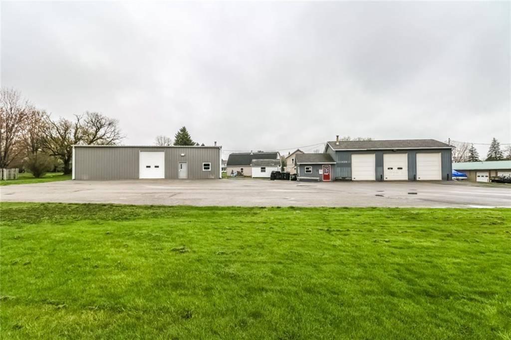1468 Lake Road West - Photo 1