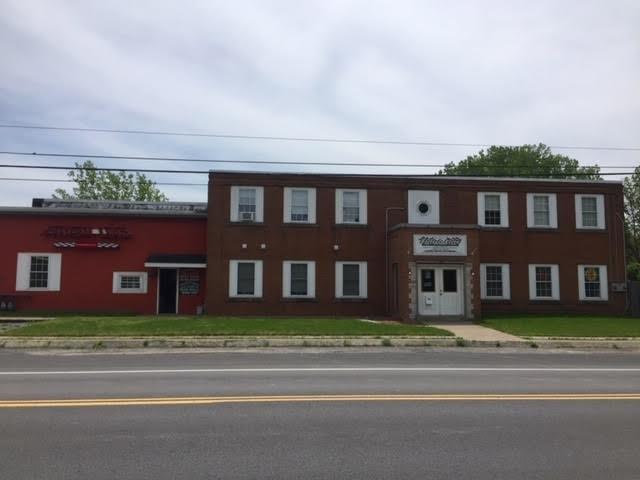 1426 River Road - Photo 1