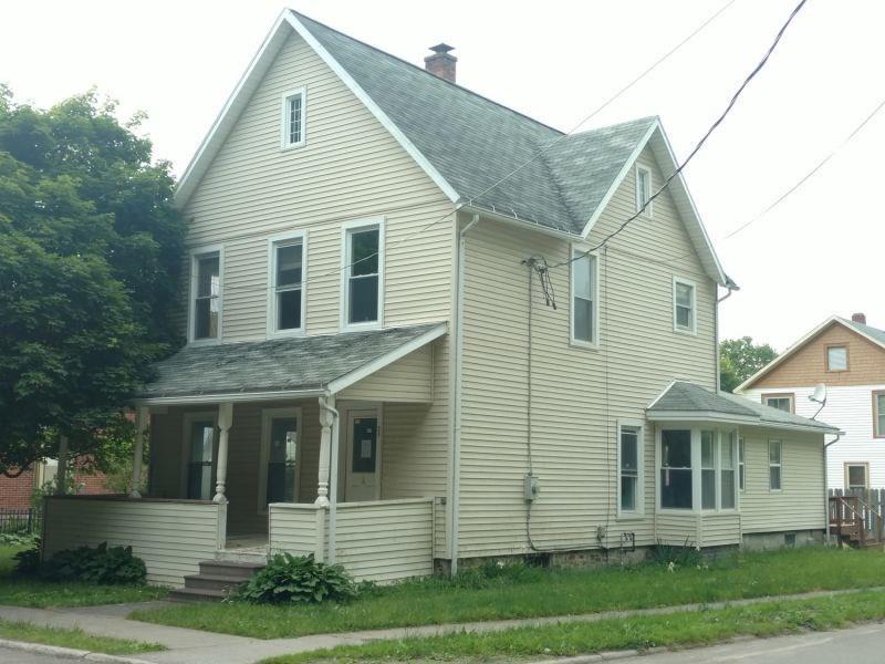 21 Pleasant Street - Photo 1