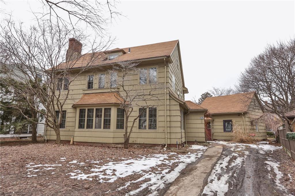 352 Canterbury Road - Photo 1