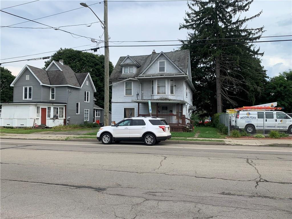 1086 East 2nd Street - Photo 1