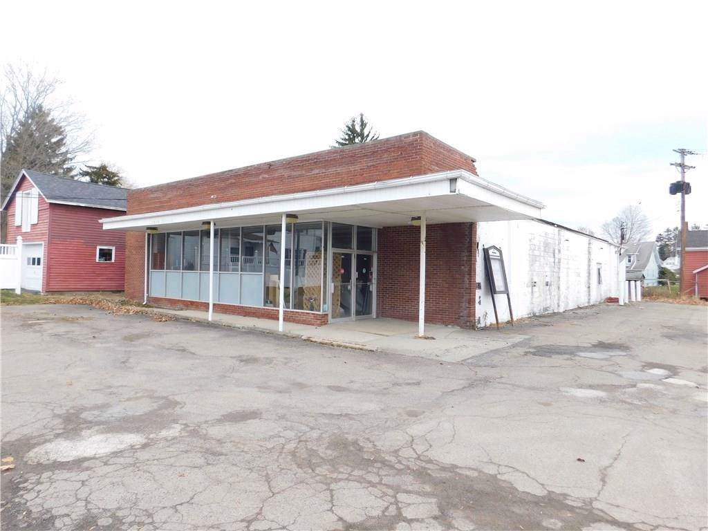 22 Main Street - Photo 1