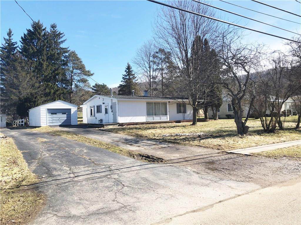 81 Williams Avenue - Photo 1