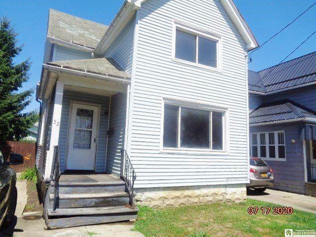 52 Courtney Street - Photo 1