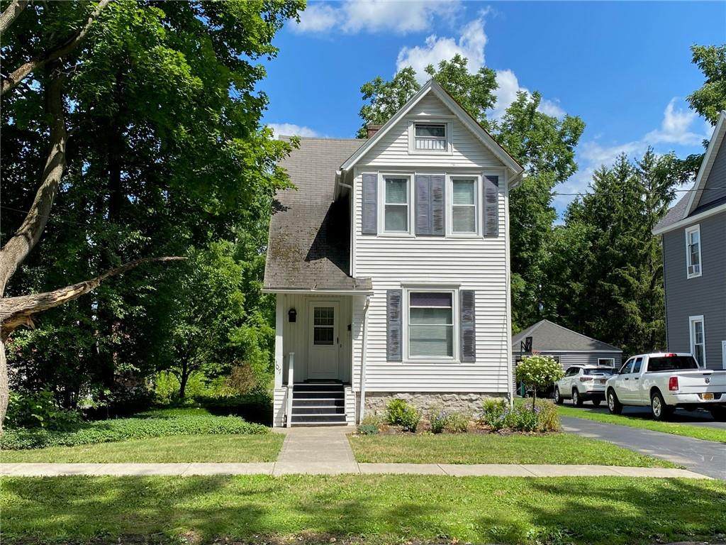 107 Hamilton Avenue - Photo 1