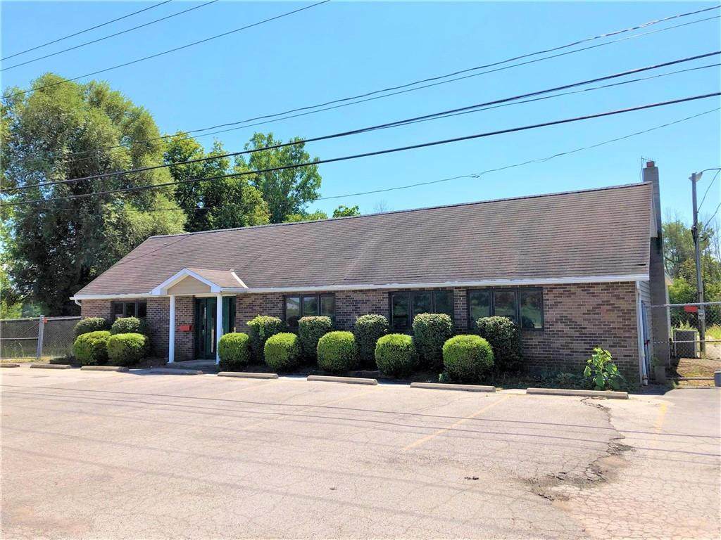 4600 Caledonia Avon Road - Photo 1