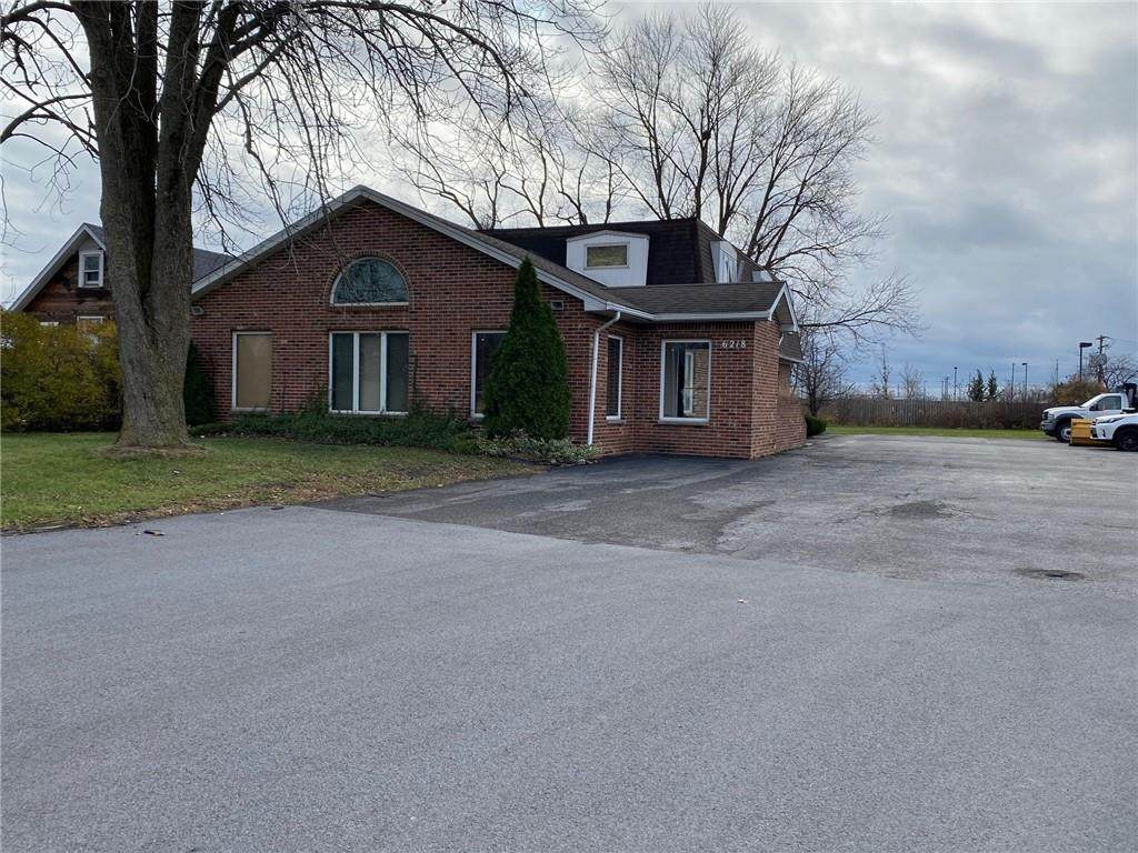 6218 Corwin Road - Photo 1