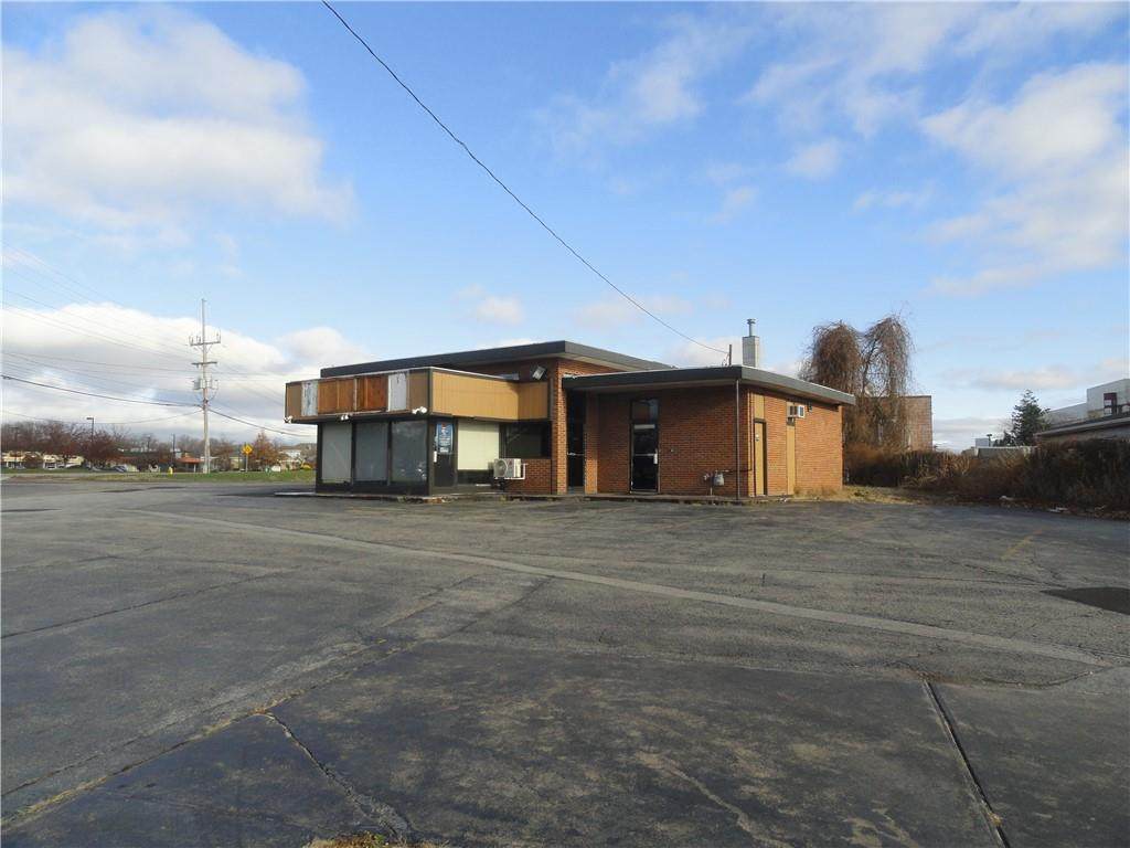 2595 Ridgeway Avenue - Photo 1